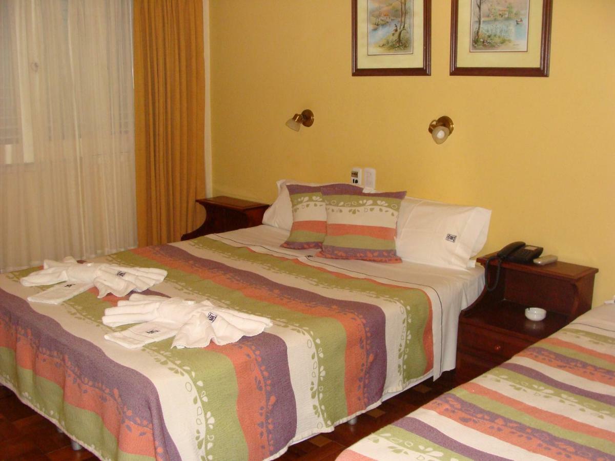 Hotel San Martin Reconquista Esterno foto